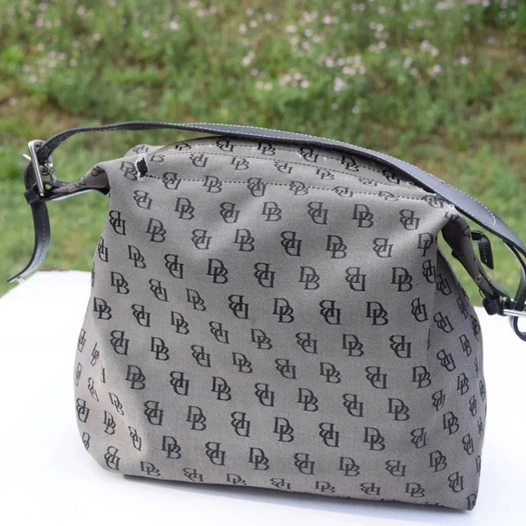 Dooney & Bourke logo hobo bag - Picture 2 of 8